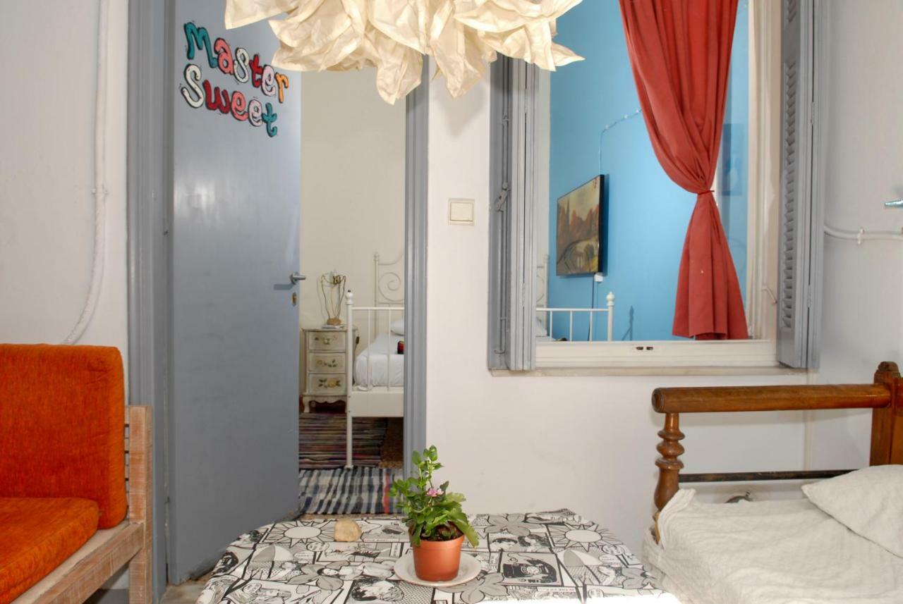 Chameleon Youth Hostel Athens Exterior photo