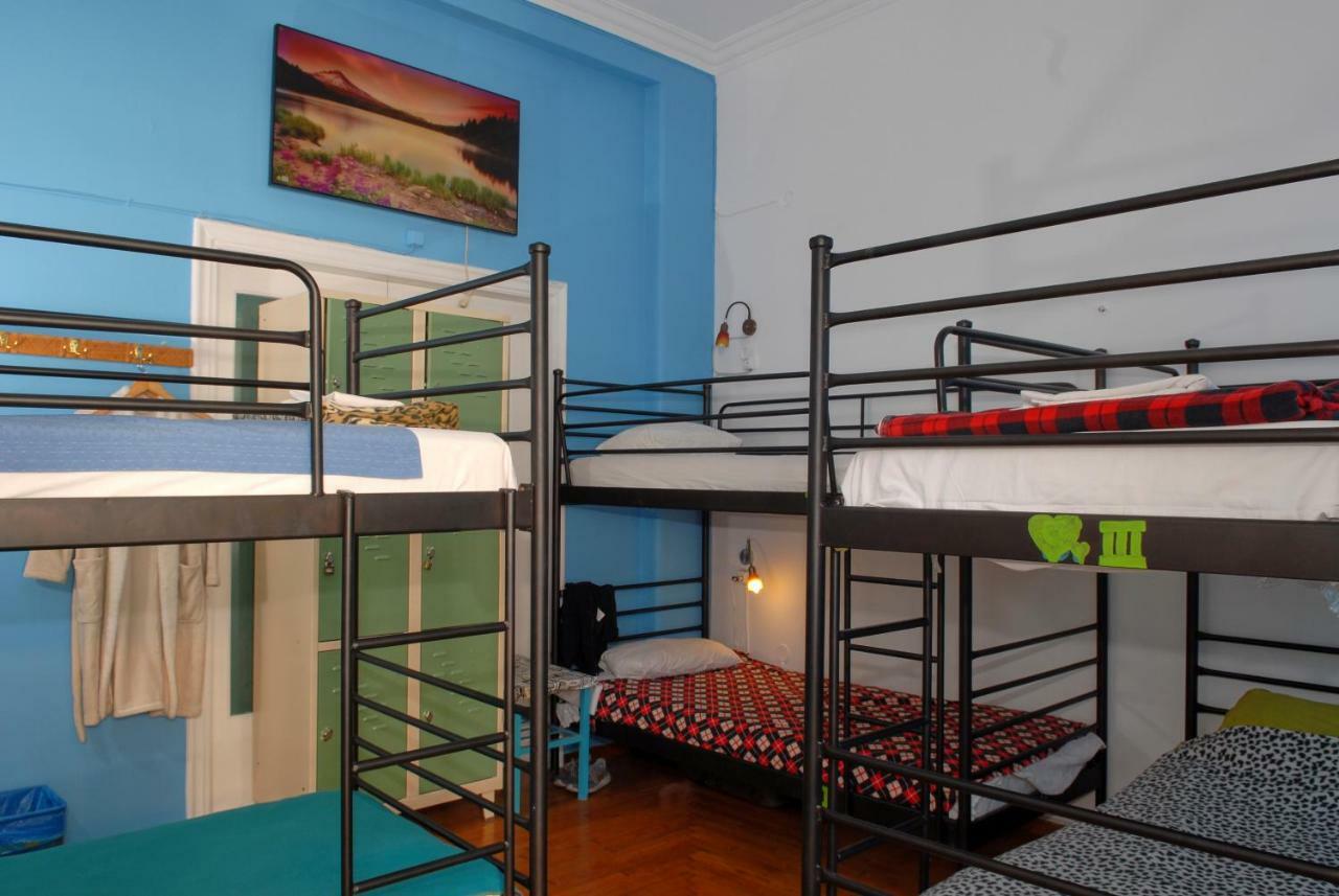 Chameleon Youth Hostel Athens Exterior photo